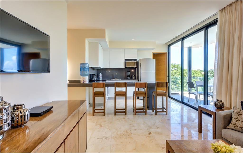 Anah Suites By Las Flores Vacation Rentals Плайя-дель-Кармен Номер фото