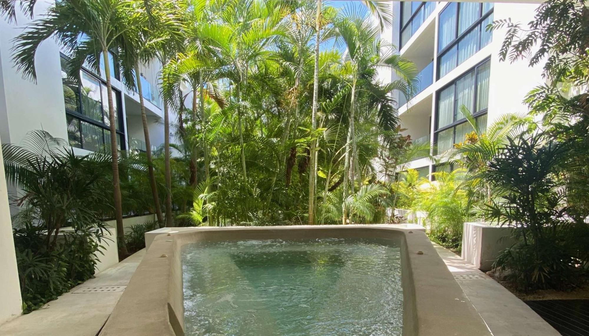 Anah Suites By Las Flores Vacation Rentals Плайя-дель-Кармен Екстер'єр фото