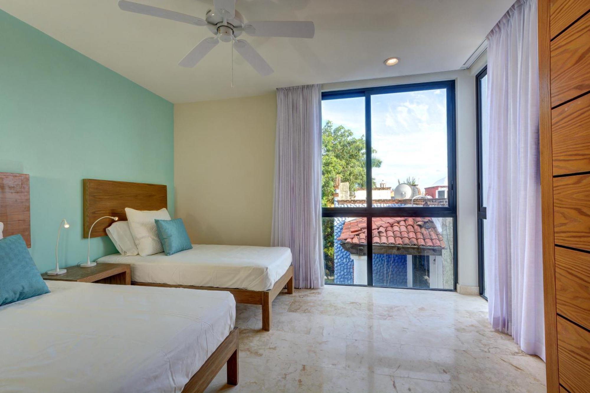 Anah Suites By Las Flores Vacation Rentals Плайя-дель-Кармен Екстер'єр фото