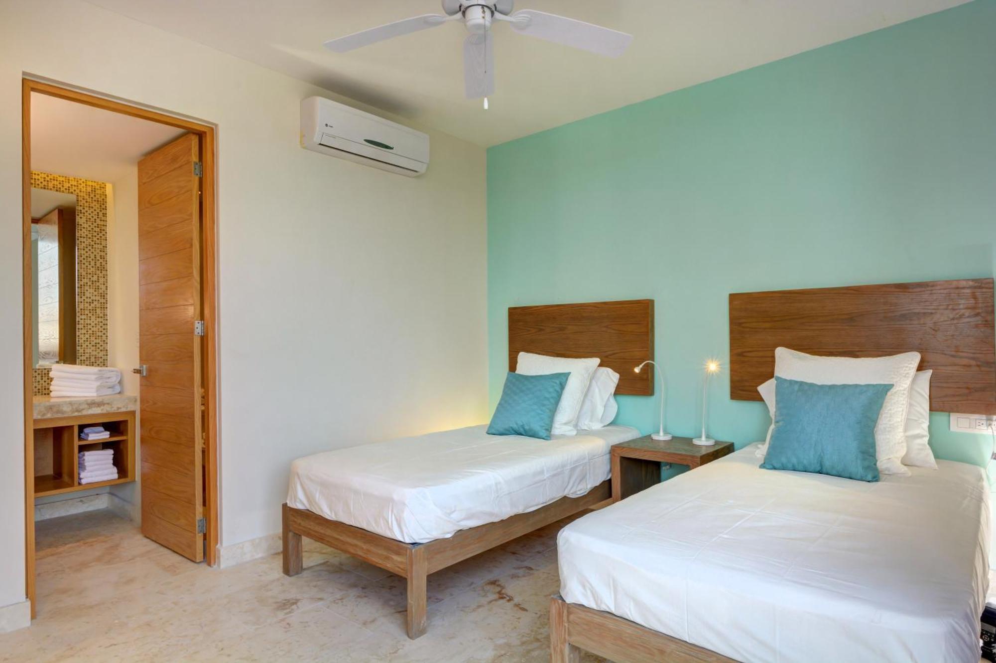 Anah Suites By Las Flores Vacation Rentals Плайя-дель-Кармен Екстер'єр фото