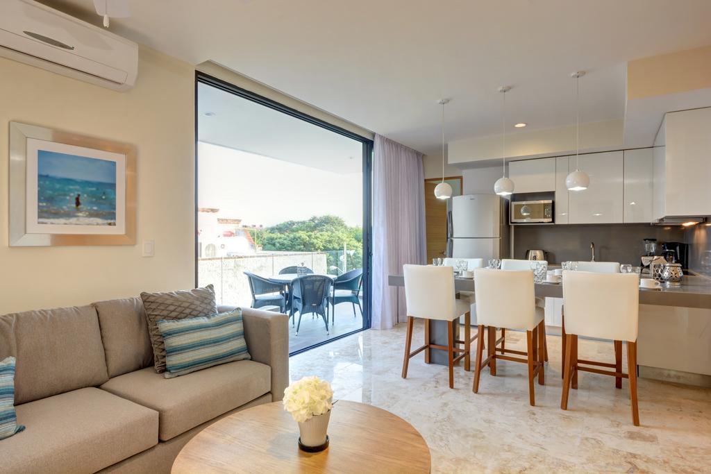 Anah Suites By Las Flores Vacation Rentals Плайя-дель-Кармен Екстер'єр фото