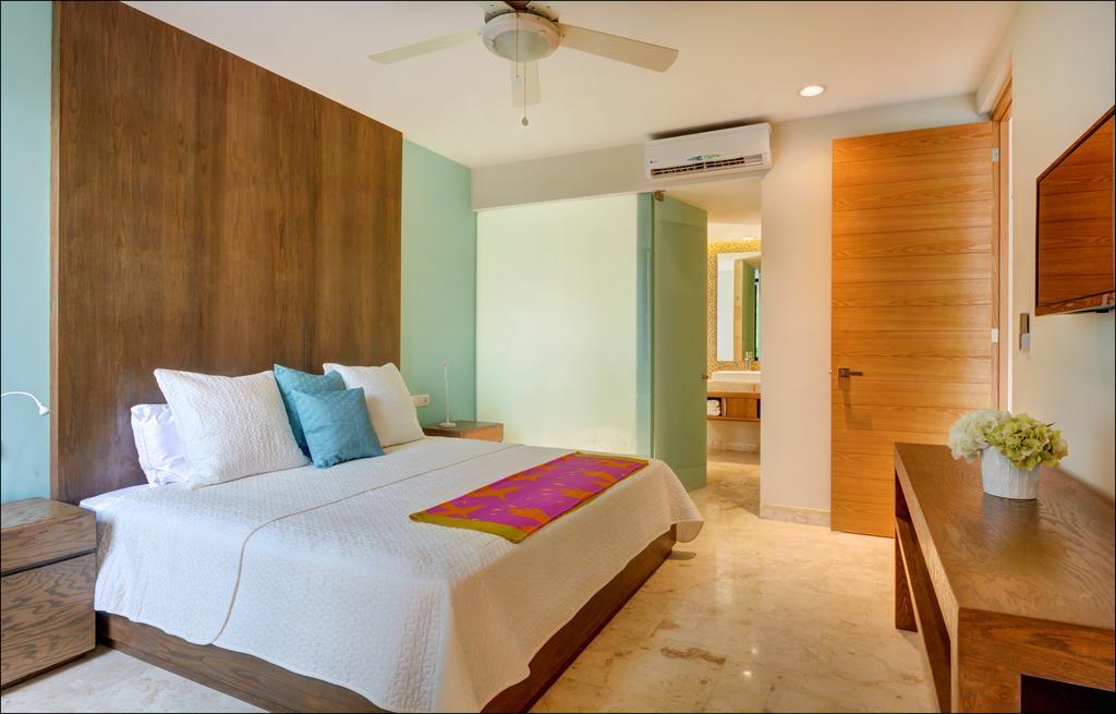 Anah Suites By Las Flores Vacation Rentals Плайя-дель-Кармен Екстер'єр фото